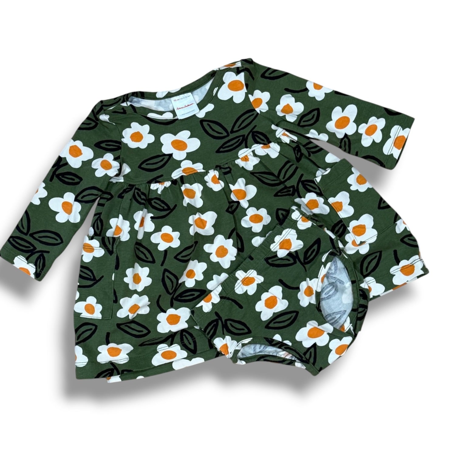 6-12 month Hanna Anderson green daisy dress with pockets and bloomer and ruffle on the butt