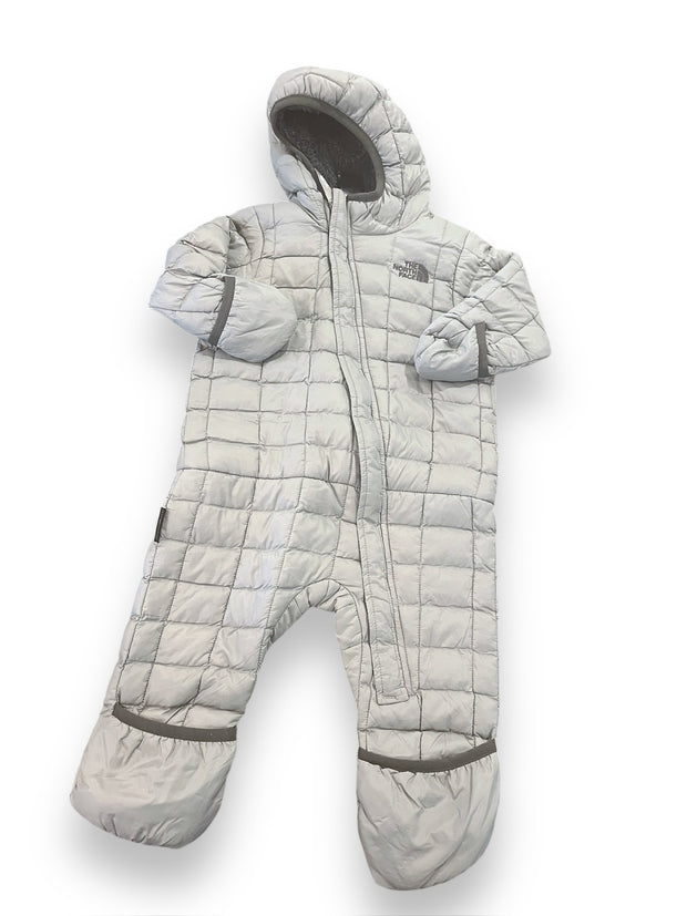 Size 6-12 month North Face light grey puffer hooded snowsuit Default Title / 6-12 month / Boy