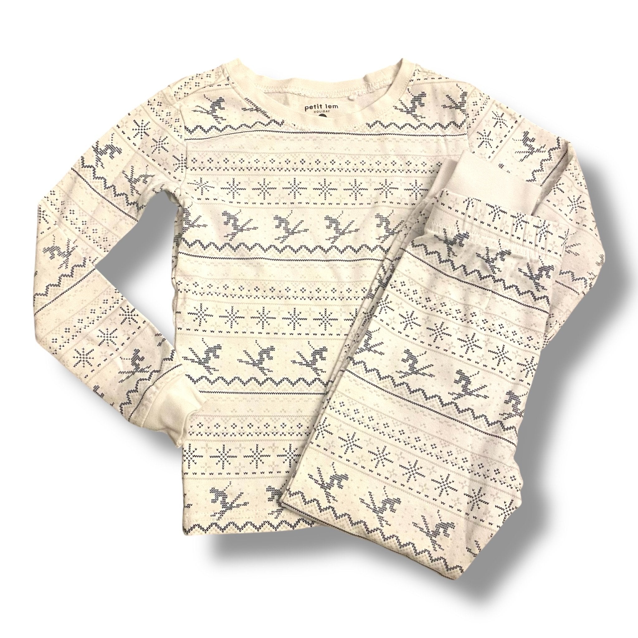 Size 6 Petit Lem white long sleeve pajama set with navy snowflakes and skiiers Default Title / 6 / -