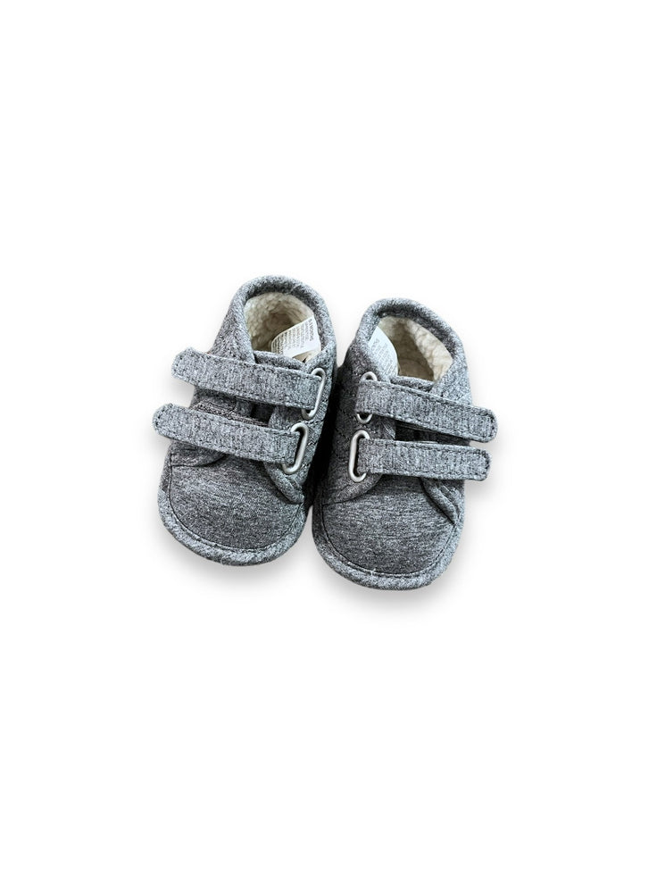 Size 0-3 month Janie and Jack grey sherpa lined velcro shoe Default Title / 0-3 month / -