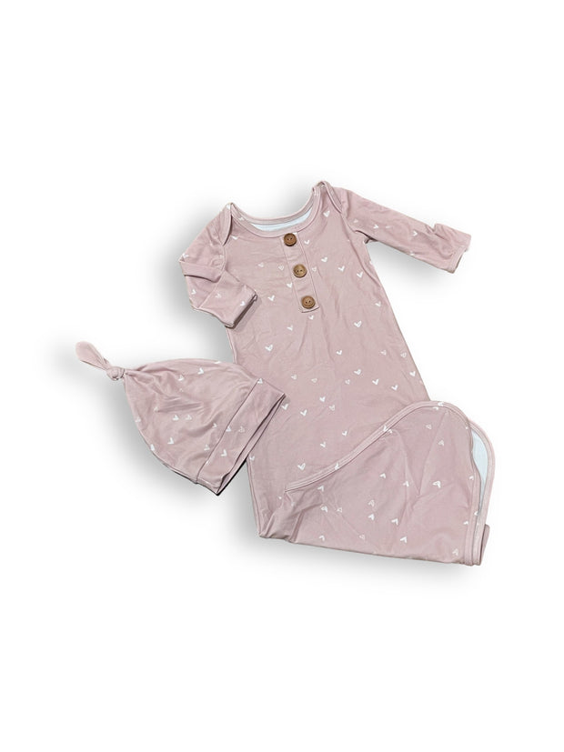 Size 0-3 month Caden Lane pink knotted gown with hearts and matching cap Default Title / 0-3 month / Girl