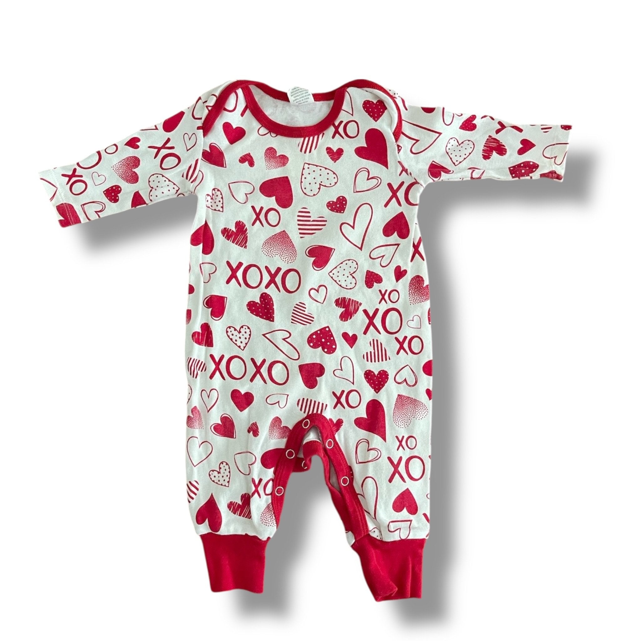 Size 3-6 month Tesa Babe long sleeved onesie XO and hearts Default Title / 3-6 month / Girl