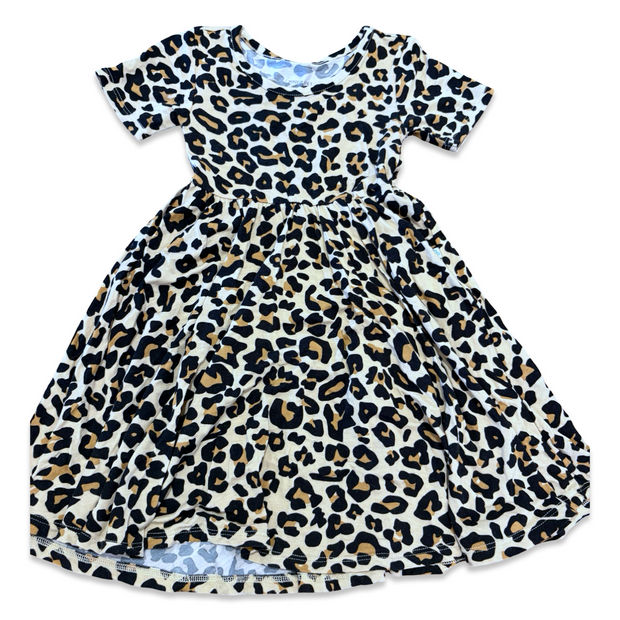 Size 2 Posh peanut leopard short sleeve knit dress Default Title / 2 / Girl