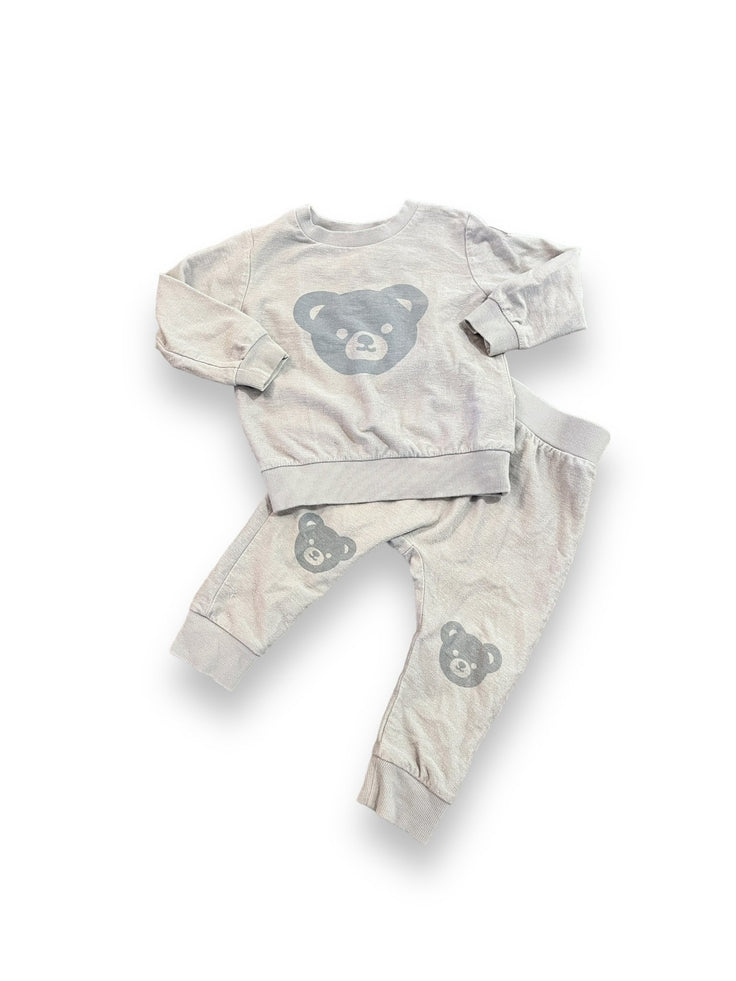 Size 3 Hux light blue sweatset with bears on chest and knees, few small spots Default Title / 3 / Boy