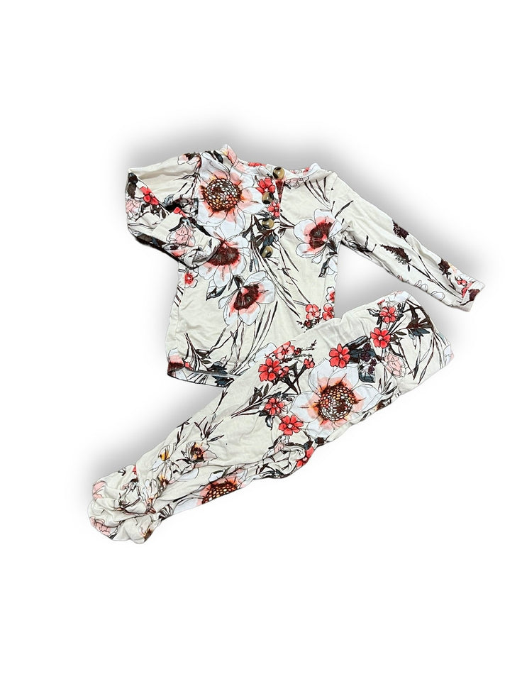 Size newborn Lou Lou white long sleeve set with pink flowers Default Title / Newborn / Girl