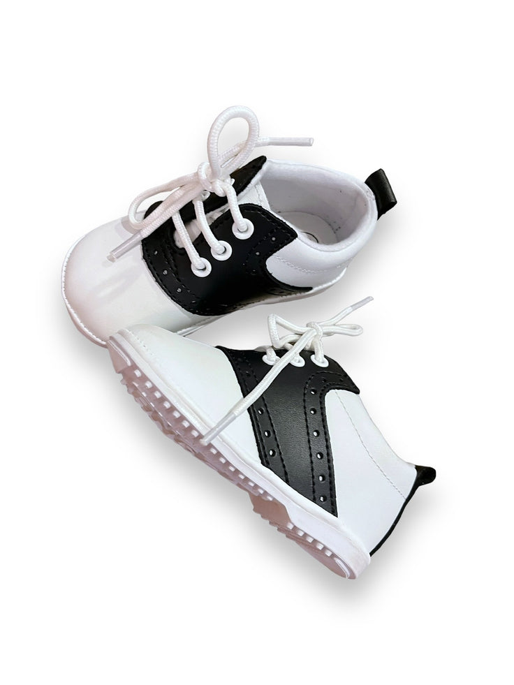Size 4 toddler Angel black and white saddle oxford shoes- like new Default Title / 4 / -