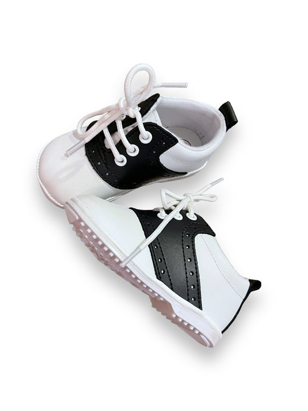 Size 4 toddler Angel black and white saddle oxford shoes- like new Default Title / 4 / -