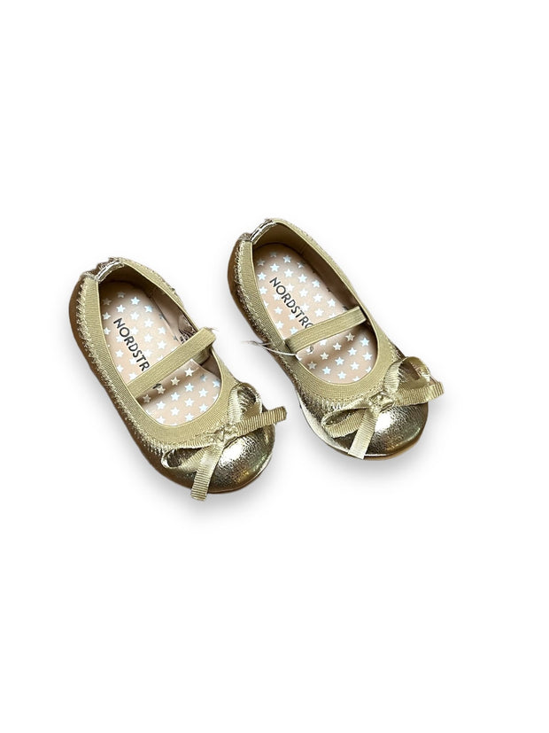 Size 5T Nordstrom metalic bow flats with bow- NWT Default Title / 5 / -