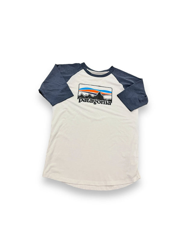Size 14 Patagonia reglan tee with mountain logo Default Title / 14 / Boy