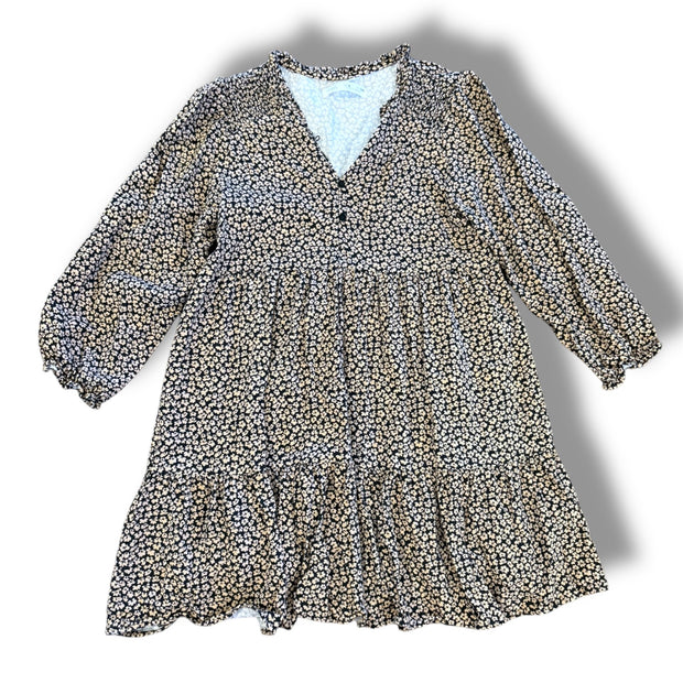 Size 9 fits like an 8 Zara tan and black floral dress Default Title / 9 / Girl