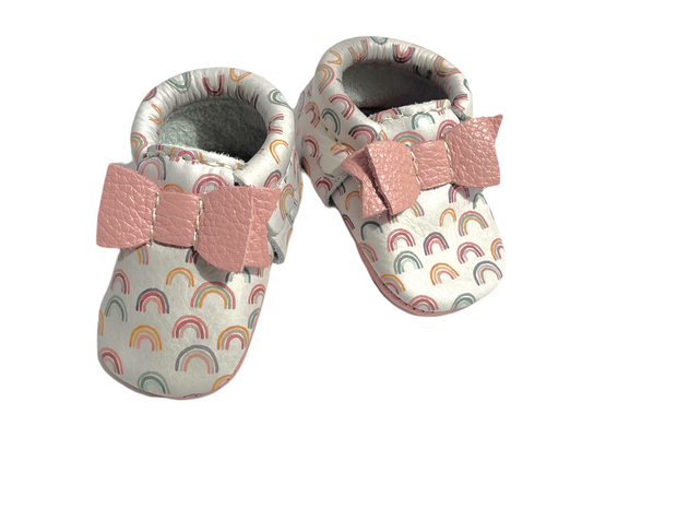 Size 0 Freshly Picked Rainbow Bow Moccasins, NEW with Box Default Title / 0 / -